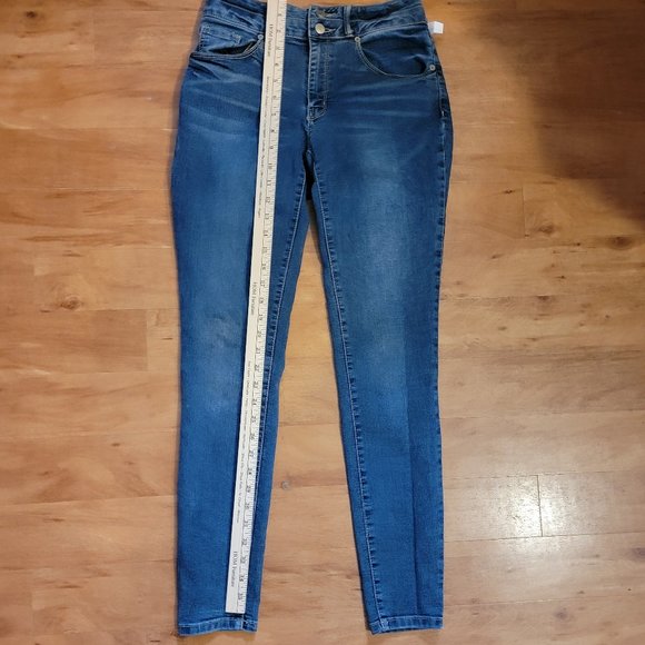 Mossimo High Rise Skinny Jeans Size 2 High Waisted - Picture 8 of 11
